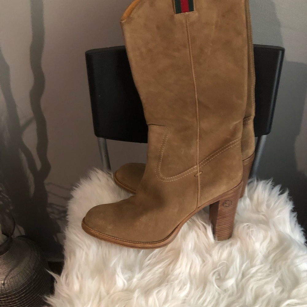 Gucci Swede boots